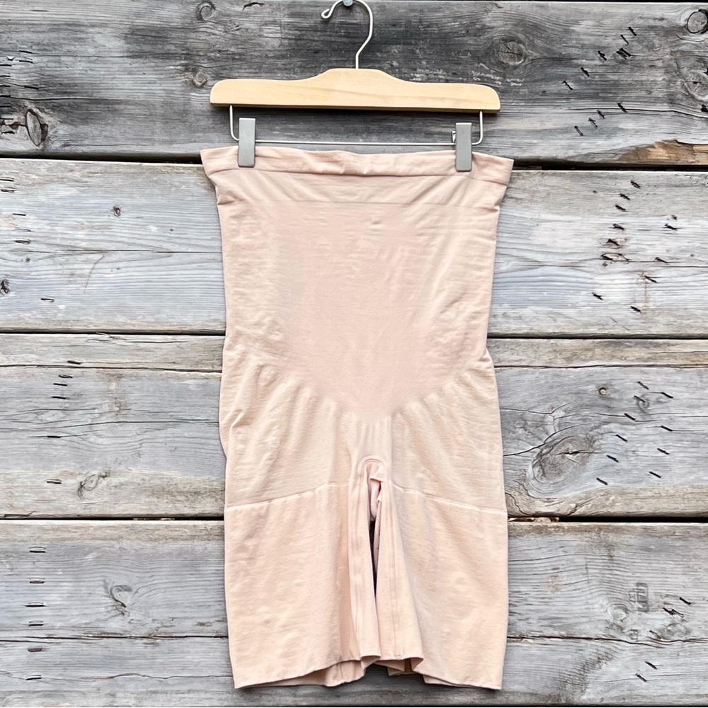 Spanx Beige Nude Shaper Tummy Control Shorts Women’s Size 1X